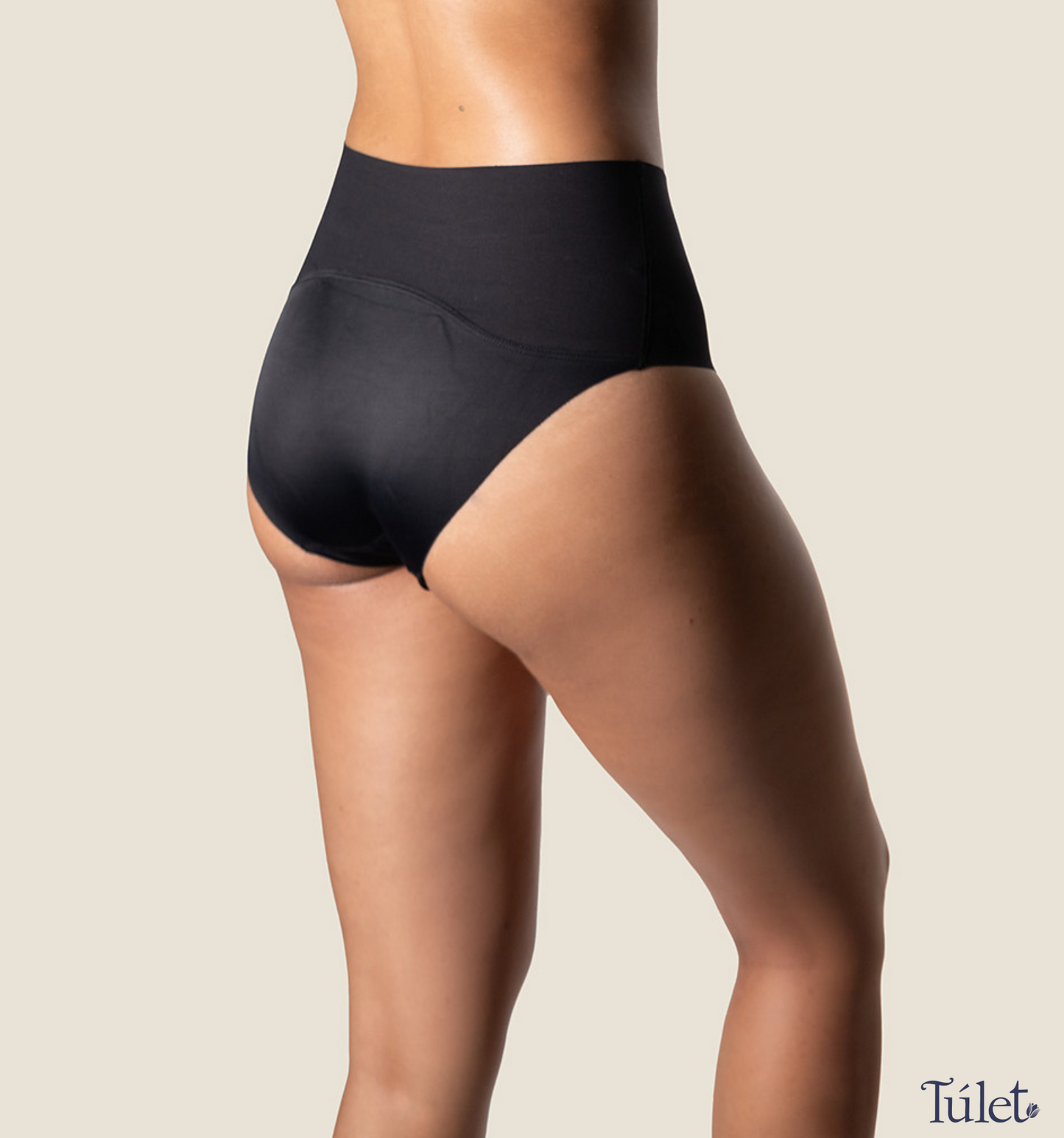 Panty talle alto con control medio de abdomen, invisible